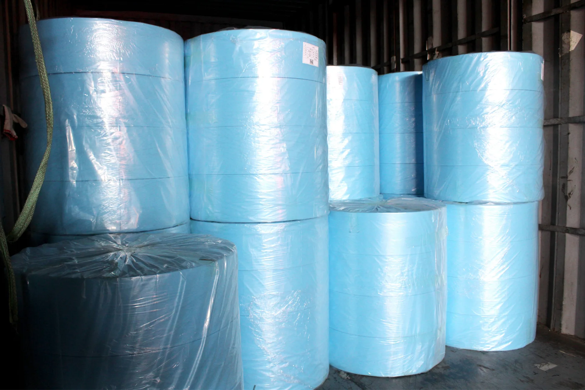 PP spunbond fabric quality control